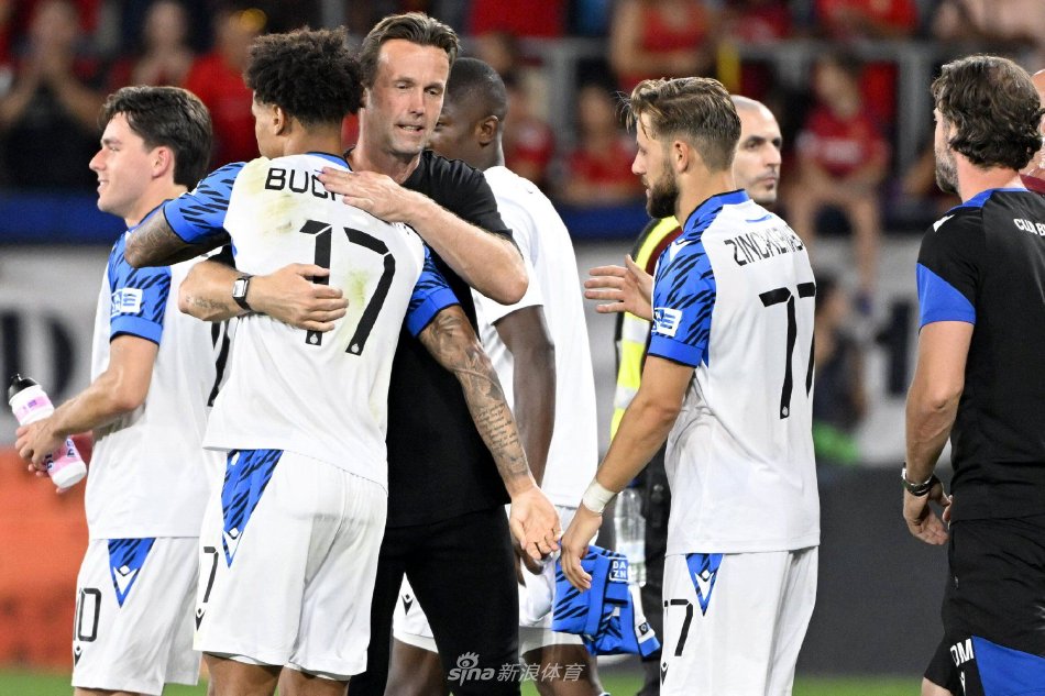 了舆论的风 了舆论的风